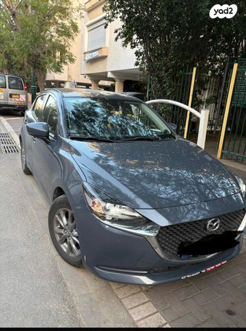 מודעת רכב מאזדה 2