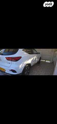 מודעת רכב אם ג'י ZS