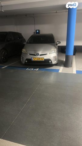 מודעת רכב טויוטה פריוס