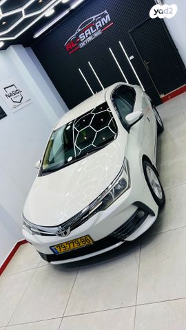 מודעת רכב טויוטה קורולה