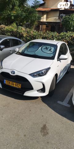 מודעת רכב טויוטה יאריס