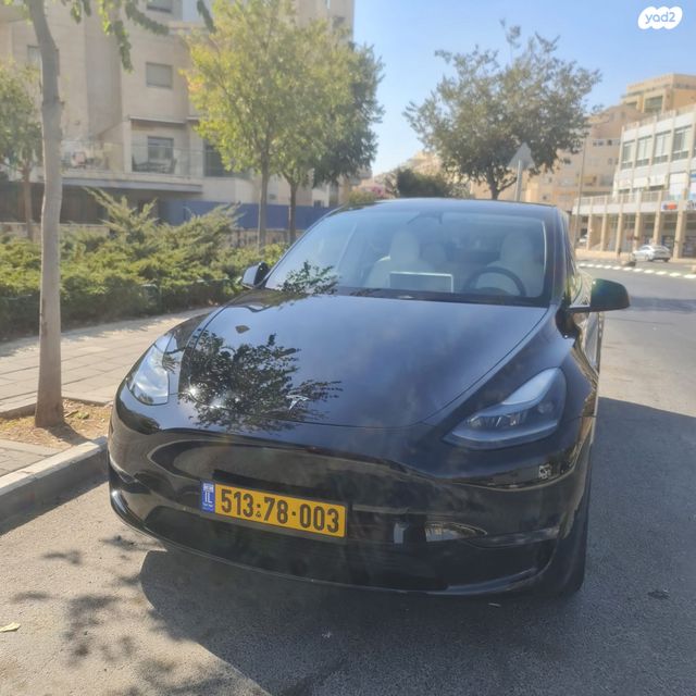 מודעת רכב טסלה מודל Y