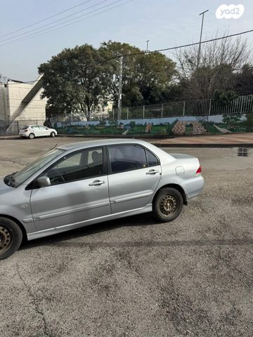 מודעת רכב מיצובישי לנסר