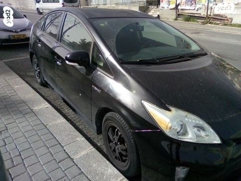 מודעת רכב טויוטה פריוס