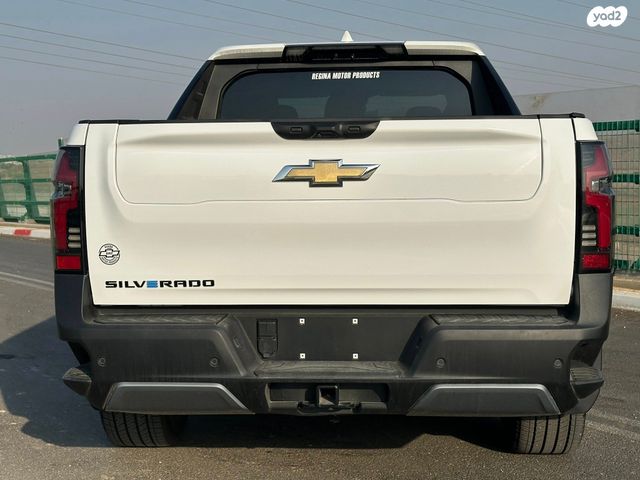 מודעת רכב שברולט סילברדו EV