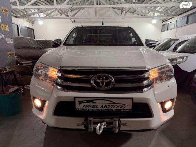 מודעת רכב טויוטה היילקס