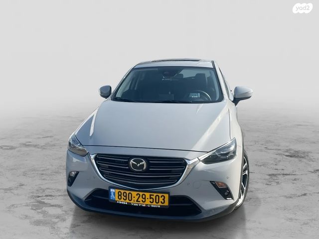 מודעת רכב מאזדה CX-3