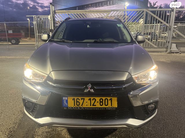 מודעת רכב מיצובישי ASX