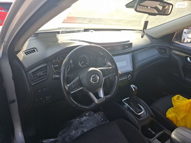 מודעת רכב ניסאן אקס טרייל 1