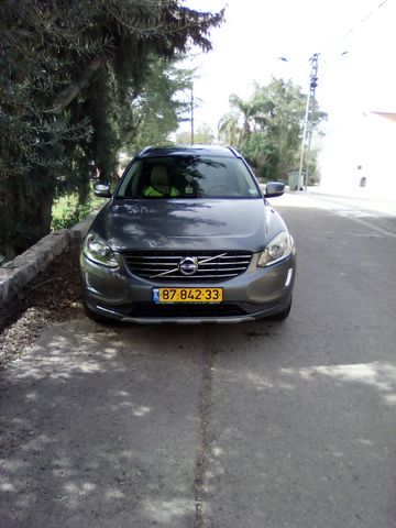 מודעת רכב וולוו XC60