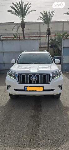 מודעת רכב טויוטה לנד קרוזר