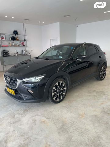 מודעת רכב מאזדה CX-3