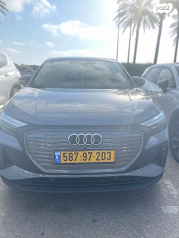 מודעת רכב אאודי Q4 e-tron