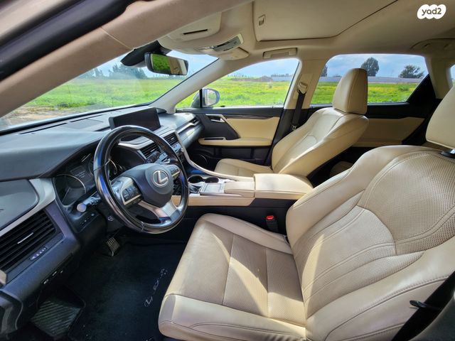 מודעת רכב לקסוס RX