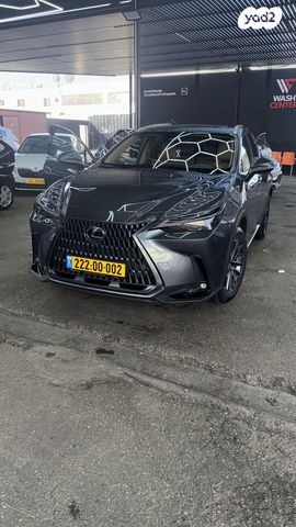 מודעת רכב לקסוס NX