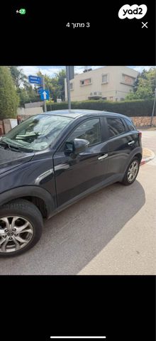 מודעת רכב מאזדה CX-3