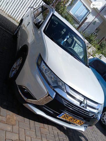 מודעת רכב מיצובישי אאוטלנדר