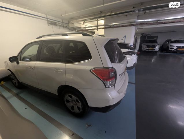 מודעת רכב סובארו פורסטר