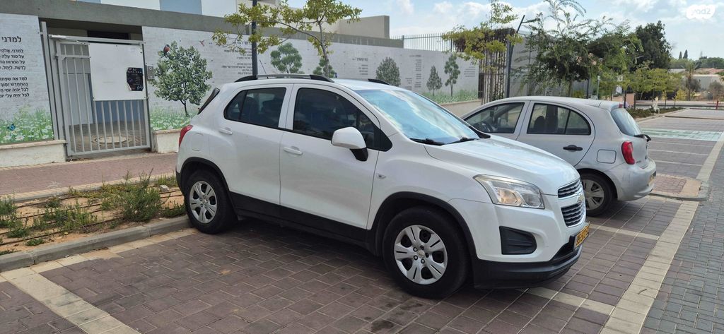 מודעת רכב שברולט טראקס