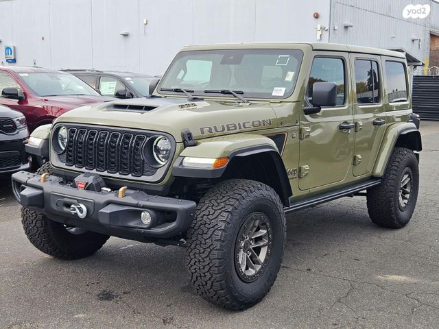 מודעת רכב ג'יפ רנגלר