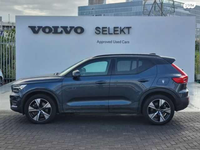 מודעת רכב וולוו XC40 2