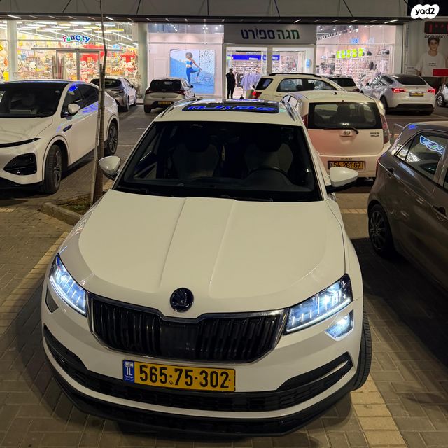 מודעת רכב סקודה קארוק