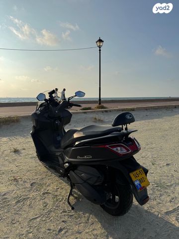 מודעת רכב קימקו דאון-טאון 250