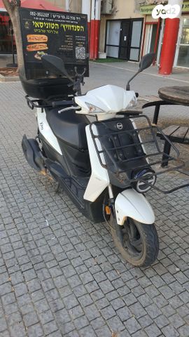 מודעת רכב סאן יאנג 125ADX