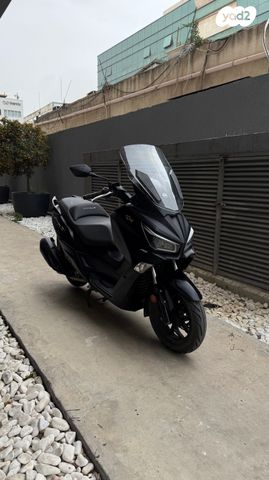 מודעת רכב סאן יאנג ג'וי-מקס Z-250