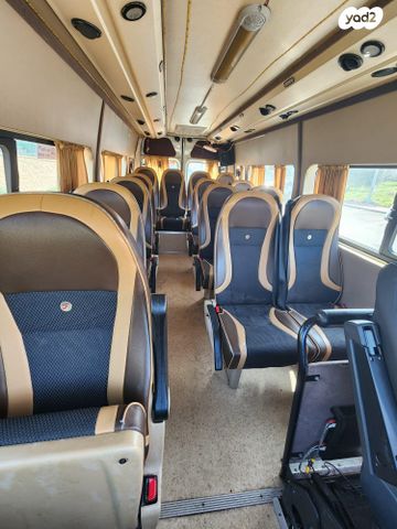 מודעת רכב מיניבוסים ורכבי הסעות