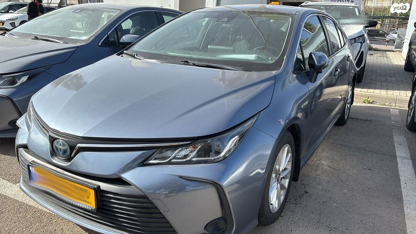 מודעת רכב טויוטה קורולה