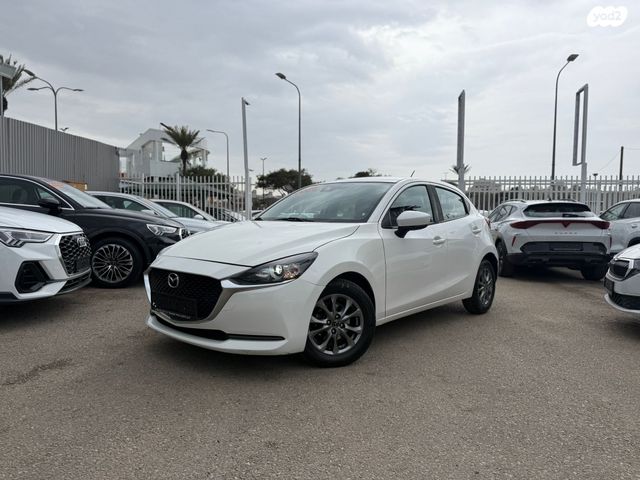 מודעת רכב מאזדה 2