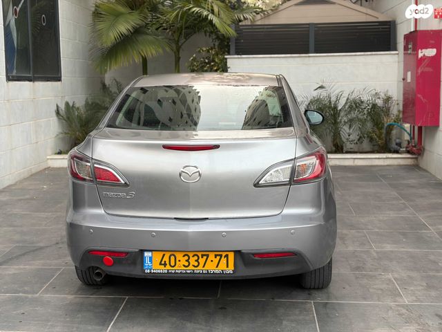 מודעת רכב מאזדה 3 2