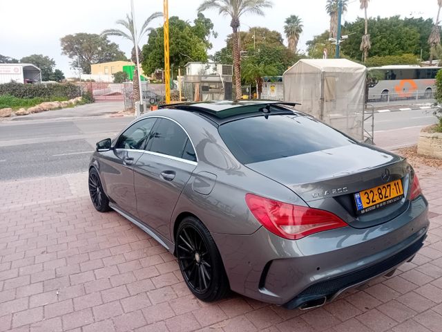 מודעת רכב מרצדס-בנץ CLA