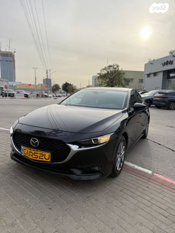 מודעת רכב מאזדה 3