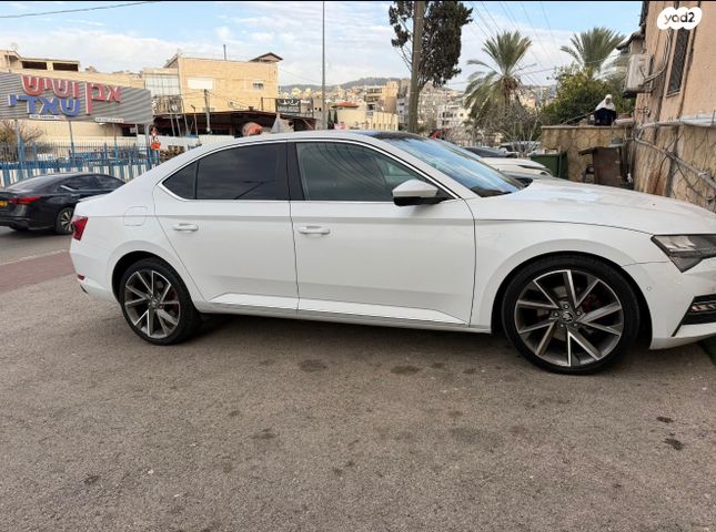 מודעת רכב סקודה סופרב