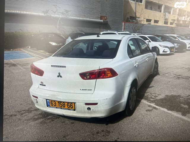 מודעת רכב מיצובישי לנסר