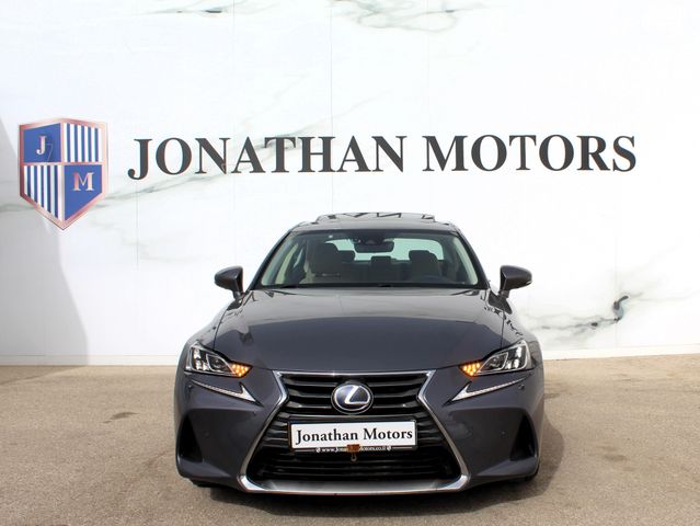 מודעת רכב לקסוס IS