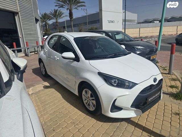 מודעת רכב טויוטה יאריס