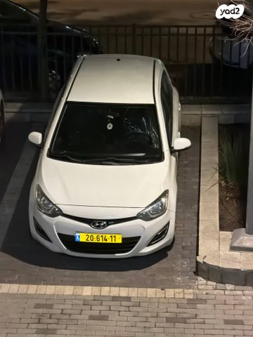 מודעת רכב יונדאי i20