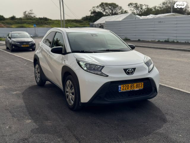 מודעת רכב טויוטה אייגו X