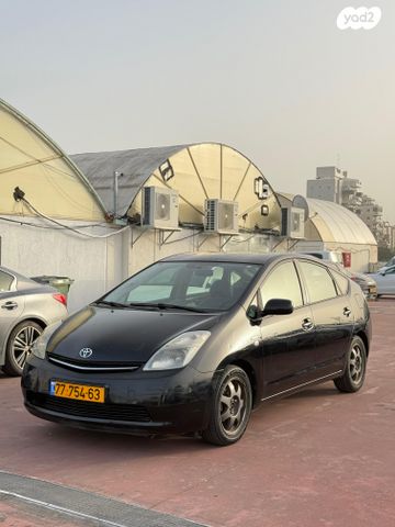 מודעת רכב טויוטה פריוס