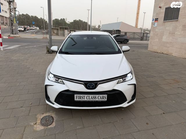 מודעת רכב טויוטה קורולה