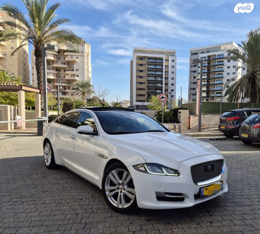 מודעת רכב יגואר XJ