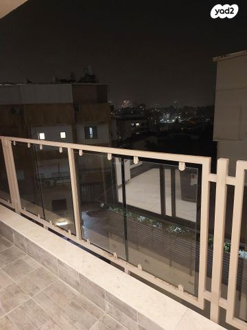 הרב יצחק שמידמן 19