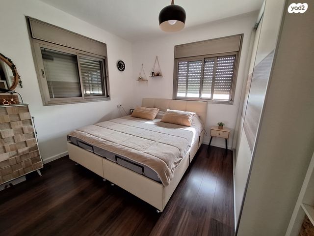 אברהם אספיס 7