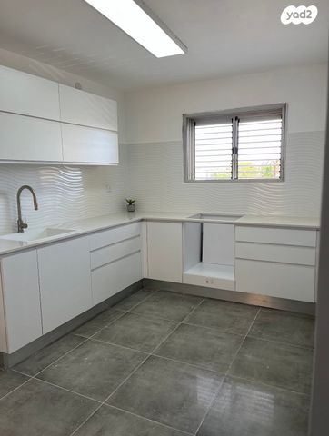 משעול רוגל 1076