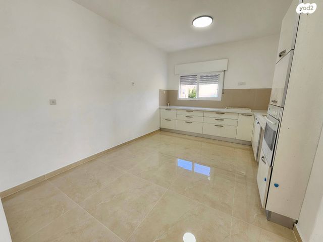 ארלוזורוב 20