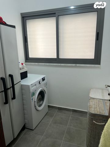 שלום דנינו 10