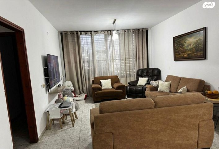 יהושע חנקין 56